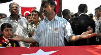 Adıyamanlı Şehit Kürtçe Ağıtlarla Uğurlandı