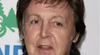 Fransa, Beatles Grubunun Eski Üyesi Mccartney'ye Ulusal Liyakat Nişanı Verecek