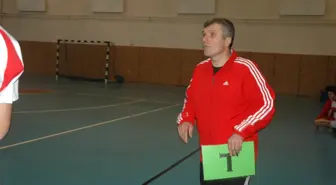 Hentbolcular Güç Depoluyor