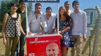 CHP, Üniversite Öğrencileri İçin Stant Açtı