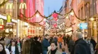 Dünyanın İlk ve En Uzun Alışveriş Caddesi 50 Yaşında