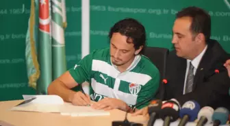 Bursaspor Yeni Sezonda 6 Futbolcuyu Renklerine Kattı