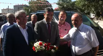 CHP Genel Başkan Yardımcısı Günaydın, İpsala'da Çeltik Hasadına Katıldı