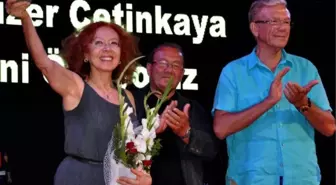 Datça'daki Festivalde, Sadri Alışık Unutulmadı