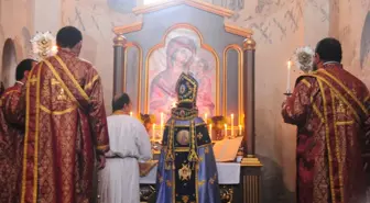 Akdamar Kilisesi'nde Ayin Heyecanı