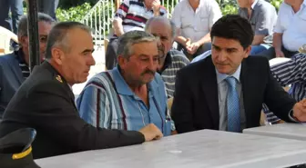Niğde Şehidine Ağlıyor
