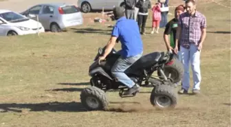 Motokrosçular Kartepe'de Yarıştı