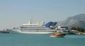 Arabistan Kralı Abdullah'ın Eşi ve Akrabaları Antalya'da