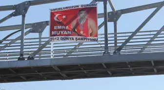 Dünya Şampiyonu Emre'ye Aydın Değil Umurlu Sahip Çıktı