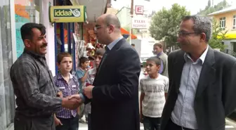 Hizan'da Kaymakam, Emniyet Amiri ve Yüzbaşı Esnafı Ziyaret Etti