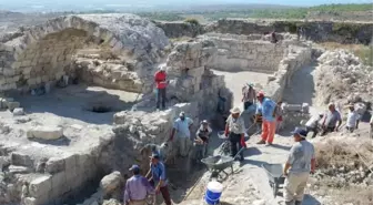 Silifke Kalesi'nde Cami Kalıntıları Bulundu