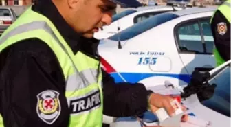 Motosiklet Sürücülerine 6 Bin 556 TL Para Cezası Kesildi