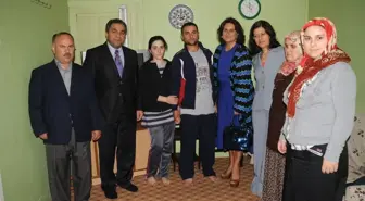 Trabzonlu Şehit ve Gazi Ailesine Bayan Kızılcık'tan Ziyaret