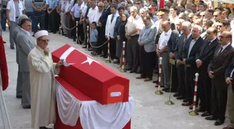 Adana Şehidini Uğurladı