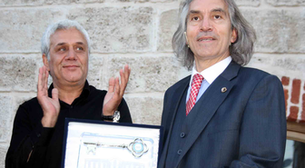 İskender Pala Bakü'de Hayranlarıyla Buluştu