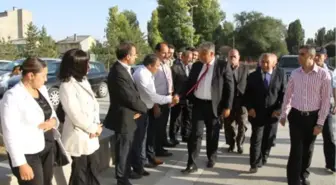 Vali Tekinarslan, Eleşkirt İlçesi'ni Ziyaret Etti