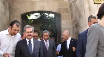 Arınç'ın 'Arapça' Hassasiyeti