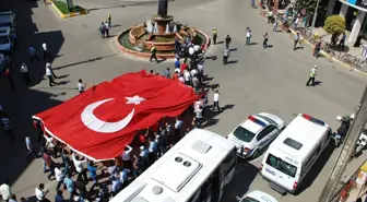 Adıyaman'da 'Film' ve 'Terör' Protestosu