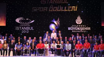 Başkan Topbaş'tan Sporculara Ödül