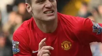 Manchester United'a Vidic Şoku