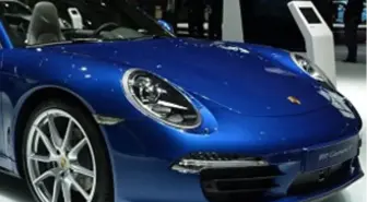 Porsche'den Paris'te 3 Dünya Lansmanı!