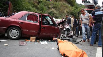 Trabzon'da Hastane Önünde Kaza: 1 Ölü, 2 Yaralı