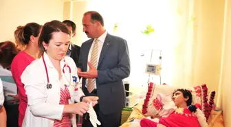 Mamak Belediyesi'nden Engelli Songül'e Süpriz Doğum Günü Kutlaması