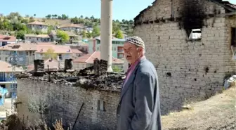 Tecavüzcüsünü Öldüren Nevin Yıldırım'ın Evi Kundaklandı