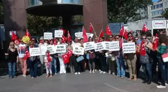 Balyoz Davası Sanıklarının Eşleri ve Yakınları Demokrasi Parkı'da Buluştu