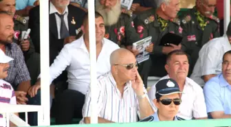 Korkut Eken, Manavgat'ta Yağlı Güreşleri İzledi