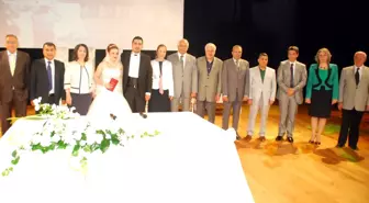 AK Parti Kadın Kolları Başkanı Hülya Kılıç'ın Oğlu Evlendi