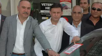 CHP'den İlginç 'Benzin Zammı' Protestosu