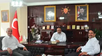 Başkan Akbaş, AK Parti Dilovası Teşkilatını Ziyaret Etti