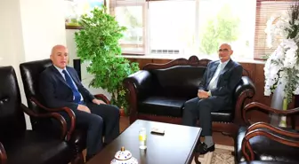 Yılmaz'dan Türkmenli'ye Ziyaret