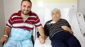 Babasına Böbreğiyle Hayat Verdi