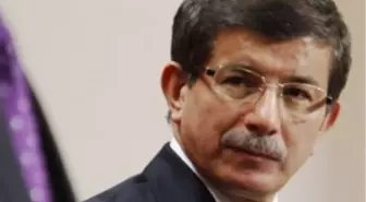 Bakan Davutoğlu'ndan Telefon Görüşmeleri