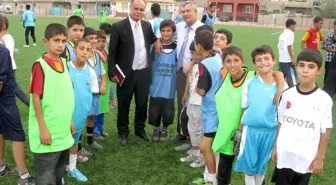Araban'da Öğrencilere Futbol Projesi