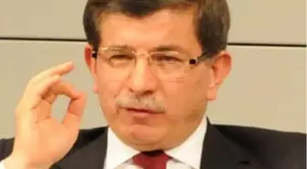 Davutoğlu'nun El Şara Açıklaması Yankı Buldu