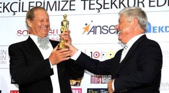 İlyas Salman'a Yaşam Boyu Onur Ödülü