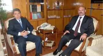 Çad Büyükelçisi, Sinop Valisi'ni Ziyaret Etti