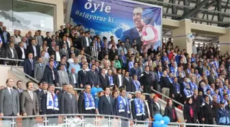 Muhsin Yazıcıoğlu Spor Tesisleri Şöhretler Maçıyla Açıldı