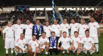 Muhsin Yazıcıoğlu Spor Tesisleri Şöhretler Maçıyla Açıldı