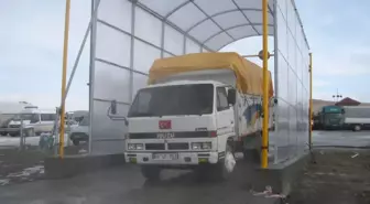 Sorgun Hayvan Pazarında Gelen Araçlar Dezenfekte Ediliyor