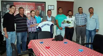 Taraftar Derneği Ziyaretlerine Devam Ediyor