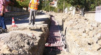 Domaniç'te Elekrit Hatları Yer Altına Alınıyor