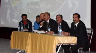 Hakkari'de 'Okul Sporları' Toplantısı