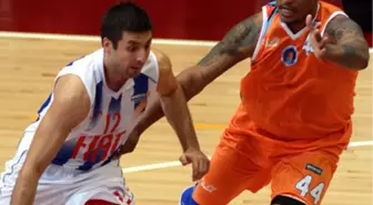 Tofaş - Mersin Büyükşehir Belediye: 71-68