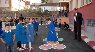 21 Şubat Kurtuluş İlkokuluna Yeni İmaj