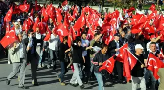 Ankara'da Emekli Astsubaylar Yürüdü