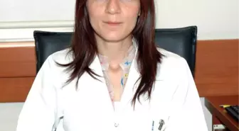 Cilt Hastalıkları Uzmanı Yıldırım: Ciltte Kuruluk Kaşıntıya Yol Açıyor